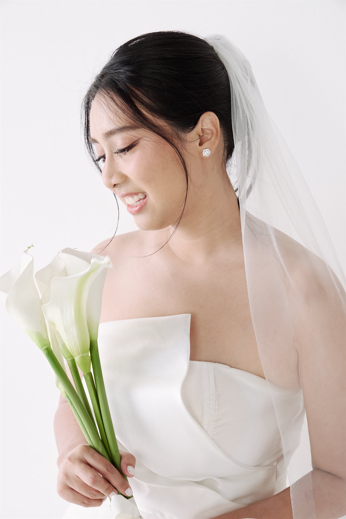 2569 · retouched 5